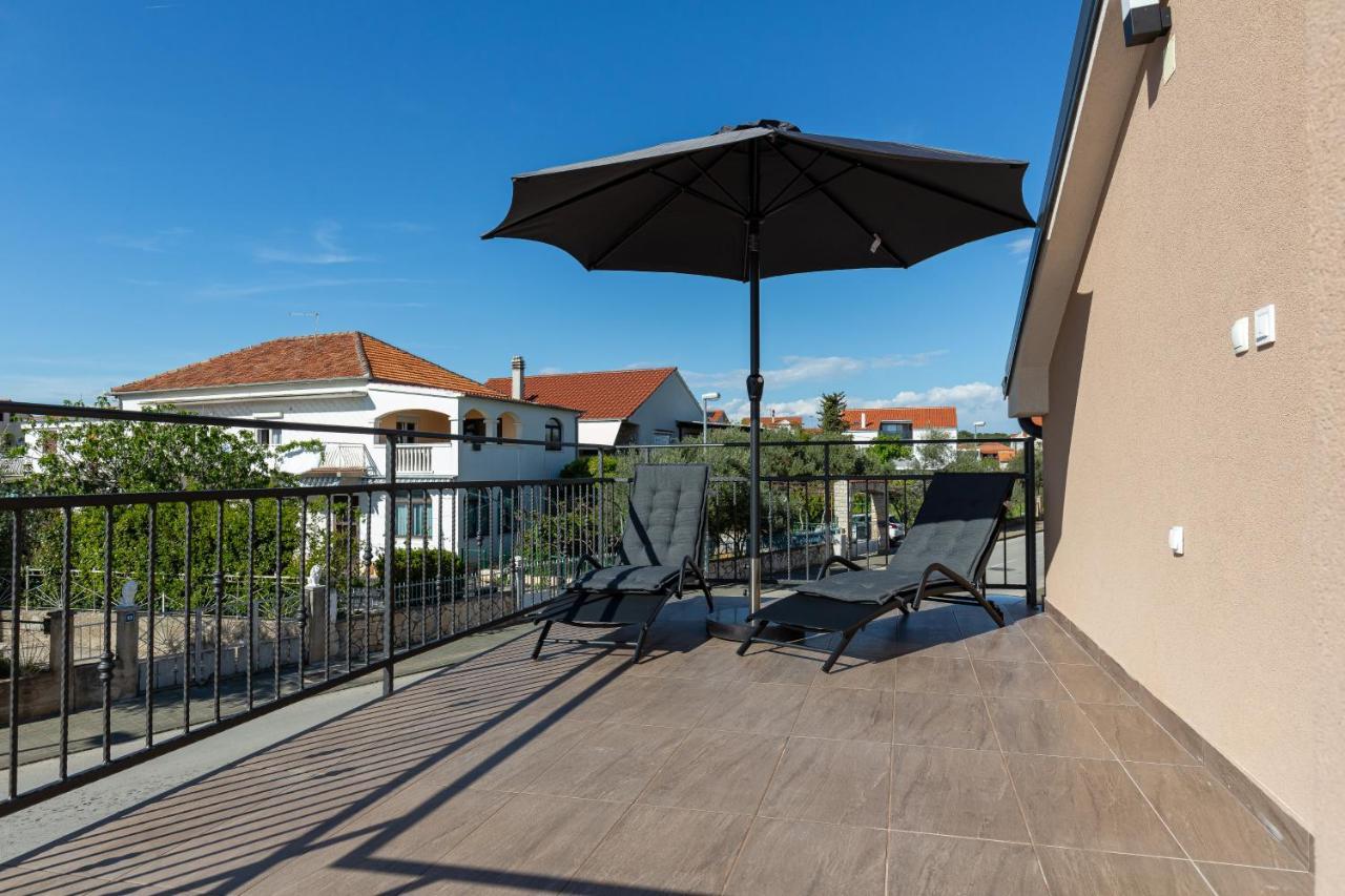 D&D Apartmani Biograd Na Moru Zewnętrze zdjęcie