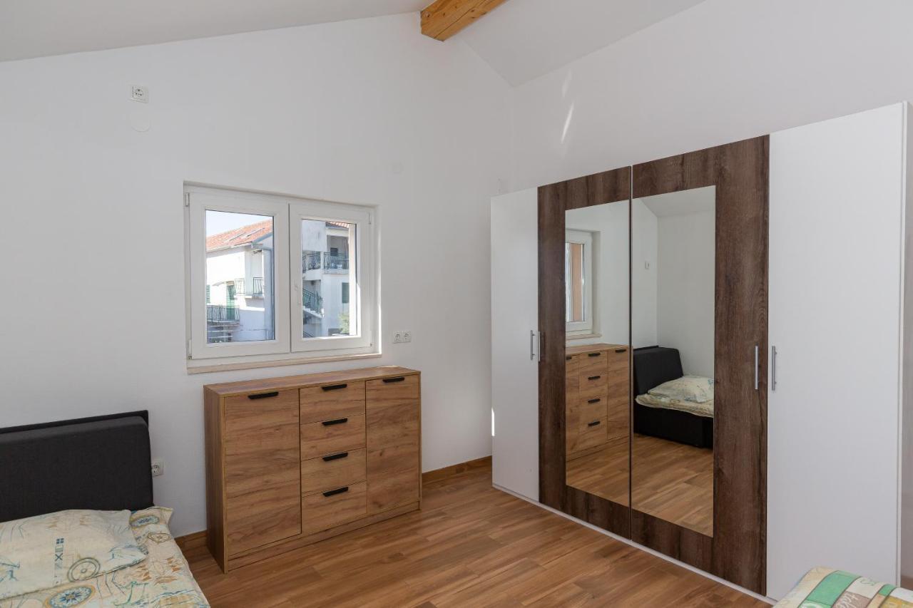 D&D Apartmani Biograd Na Moru Zewnętrze zdjęcie