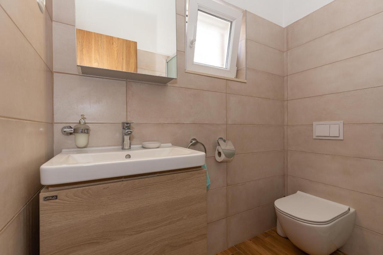 D&D Apartmani Biograd Na Moru Zewnętrze zdjęcie