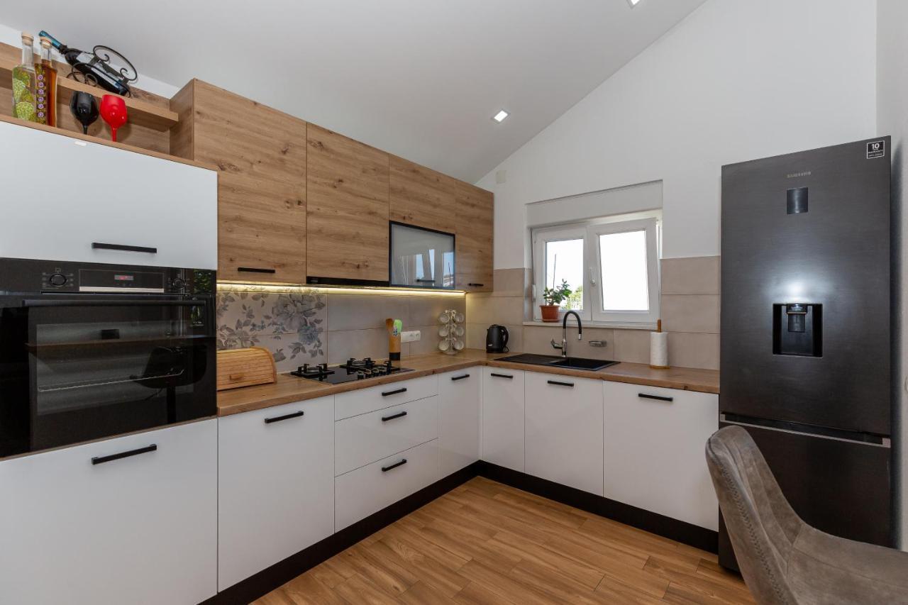 D&D Apartmani Biograd Na Moru Zewnętrze zdjęcie